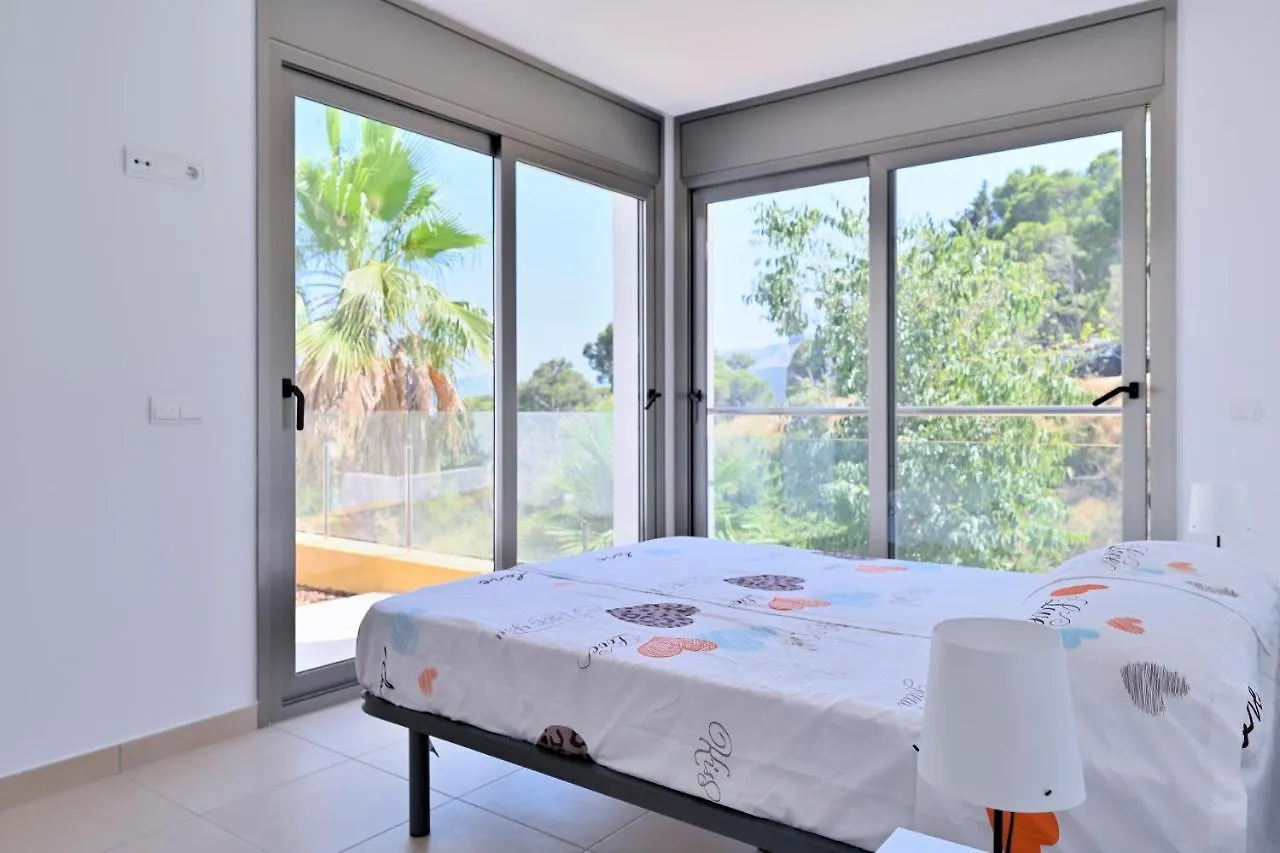 Holiday home Welcs Villa Moderna 031 Emp Con Piscina Y Vistas Llanca
